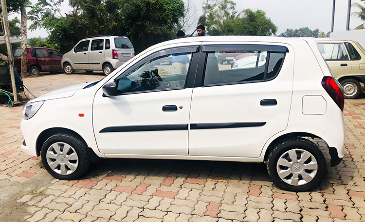 Maruti k10 VXI true value certified- Side view