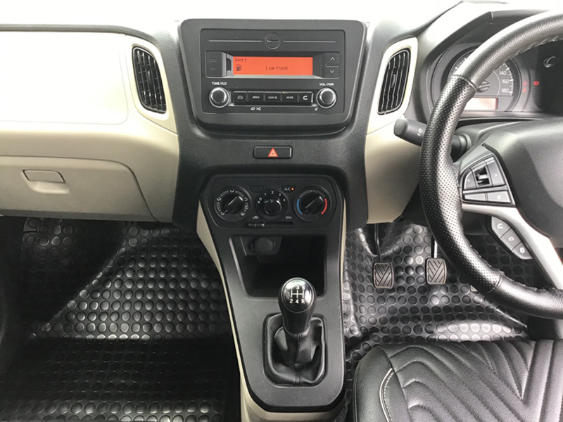 2019-Wagon-R-Vxi-interior