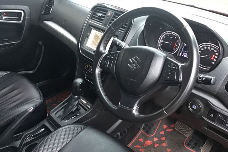 2020-Brezza-zxi+-True-Value-interior