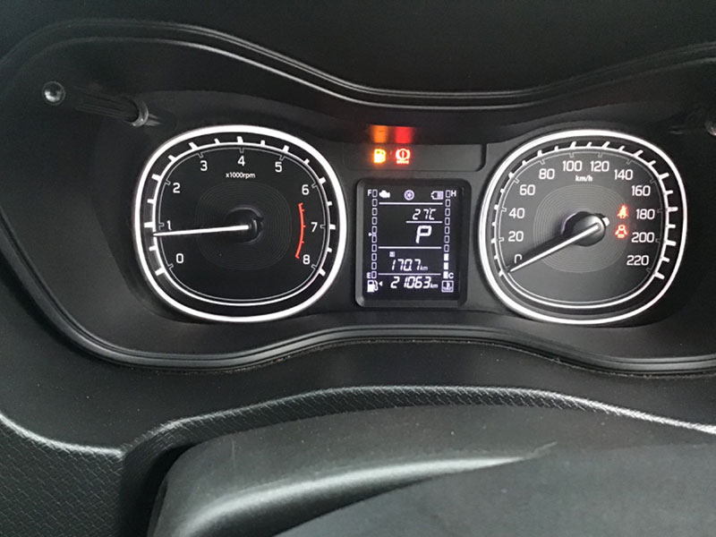 2020-Brezza-zxi+-True-Value-km