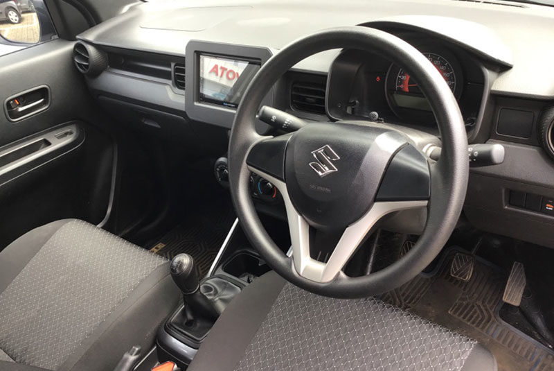 2020-ignis-sigma-used-car-interior