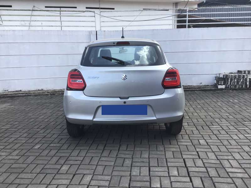 2021-swift-Zxi-used-car-back-view